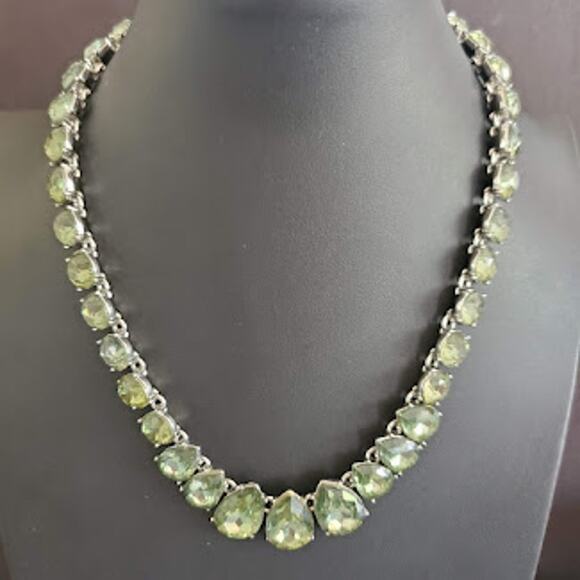 Charter Club Green Rhinestone in Silver Tone Setting Women's Collar‎ Necklace - Picture 3 of 7